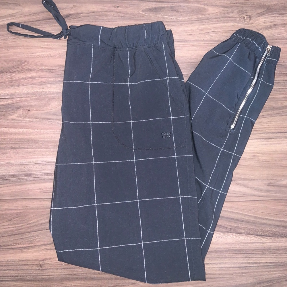 Albion Windowpane Jetsetters
